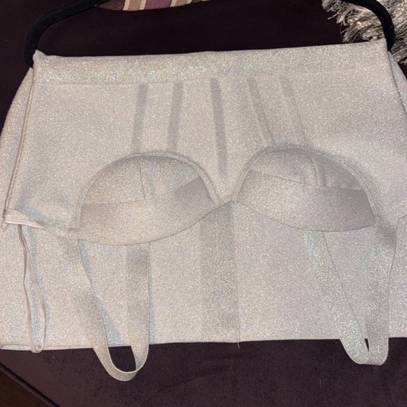 Dress - Picture 1 of 2